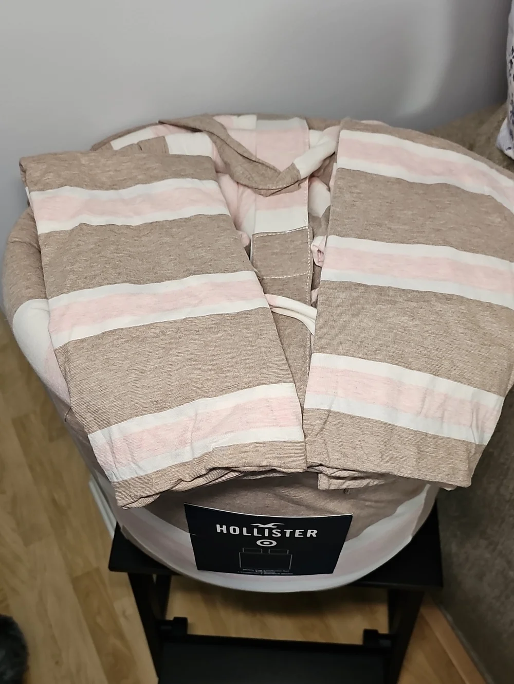Full/Queen Hollister Cali Reversible Jersey Puff Comforter Set Pink/Brown Stripe